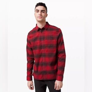 Lululemon Masons Peak Flannel Shirt Brushed Red Black Shadow Plaid Size M